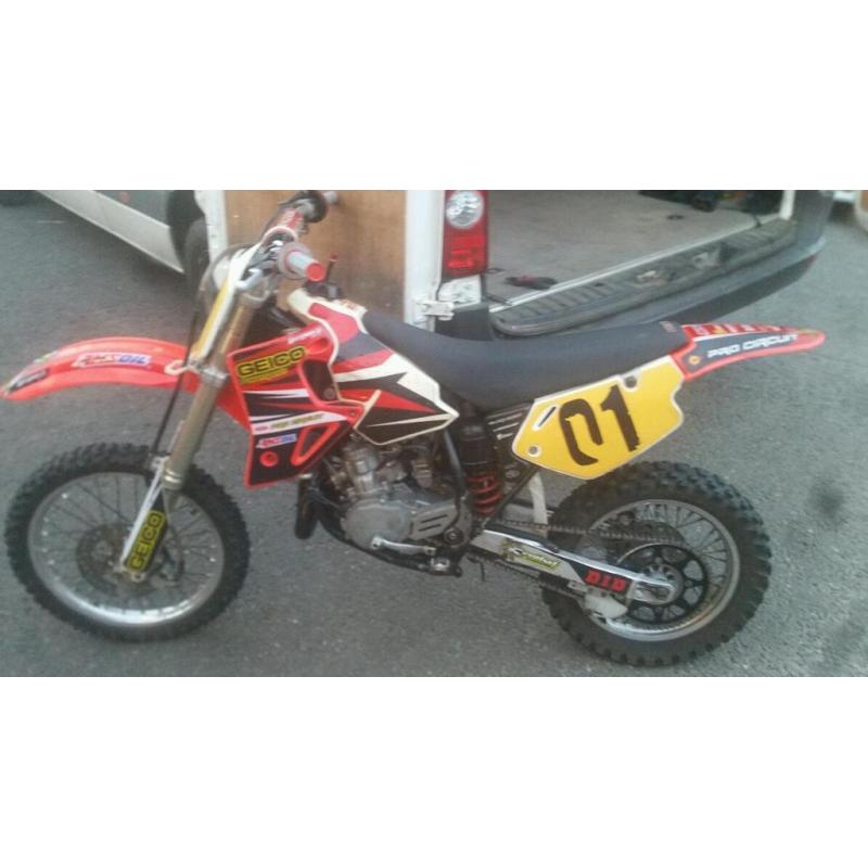 Minted honda cr80 red rocket