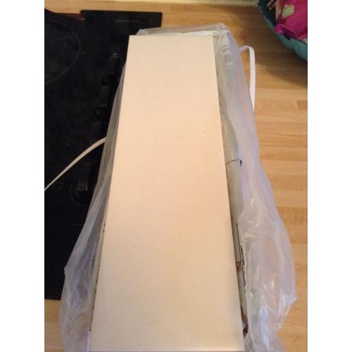 18 boxes white tiles