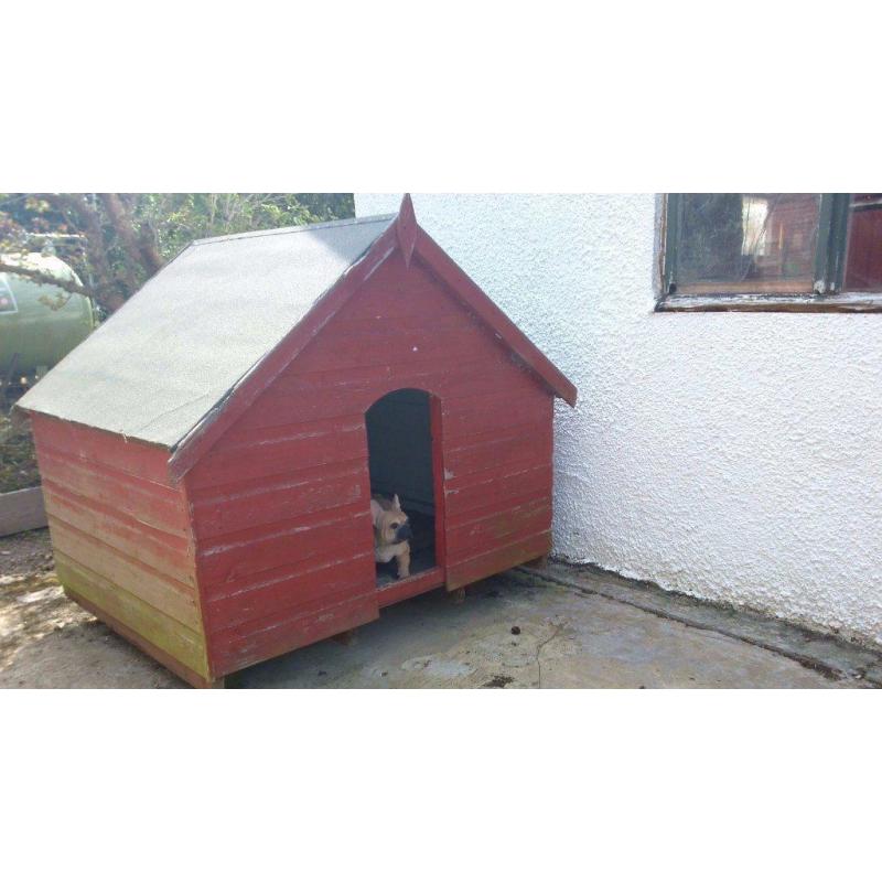 DOG KENNEL