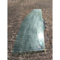 Honda Civic hatch back Type R Drivers Side Door Window Glass EP3 EP2 3 Door breaking