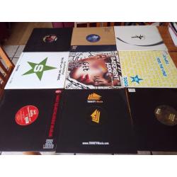 approx 1600x vinyl dj records / 2x solid meta case /1x dj record bag /all cool titles/ trance, dance