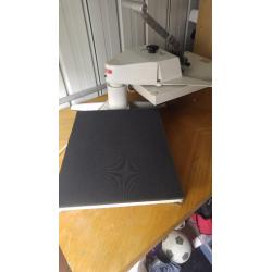 SWING AWAY HEAT PRESS BY THE MAGIC TOUCH T SHIRT PRESS