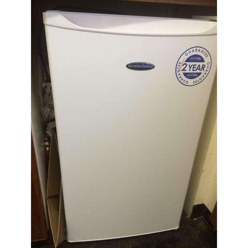 Undercounter fridge