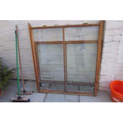 Single glazed bay sash windows