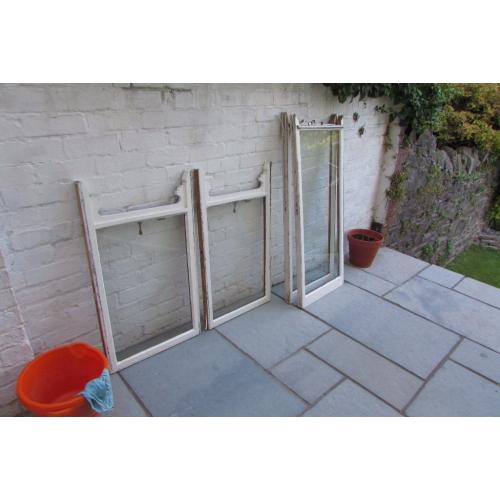 Single glazed bay sash windows
