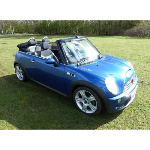 Mini Cooper ‘S’ convertible. 1.6 manual. 2005.