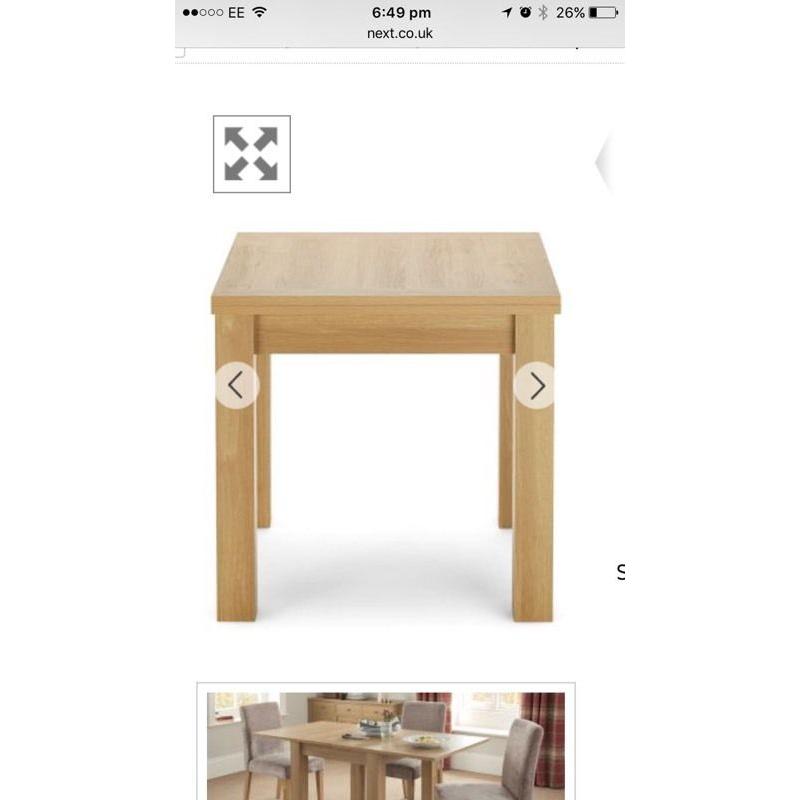 Next 'Stanton' Extendable Table