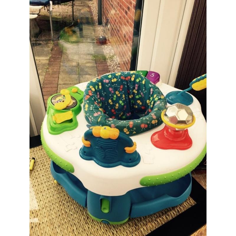 Baby play centre