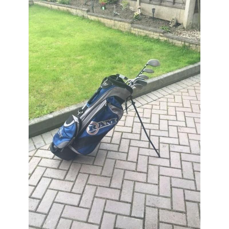 ORIGINAL...RAM SET OF 10 GOLF CLUBS AND RAM BAG...SUIT NEW GOLFER