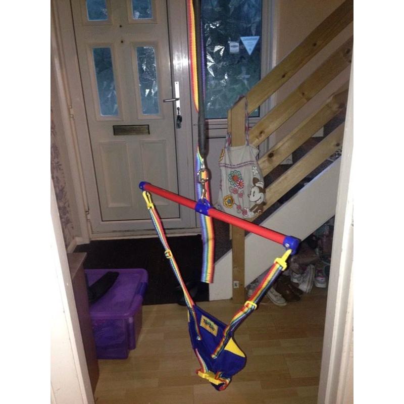 Door bouncer