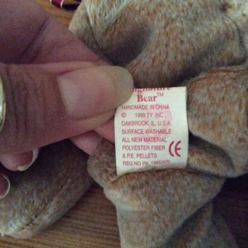 TY beanie baby- Retired 1999 signature