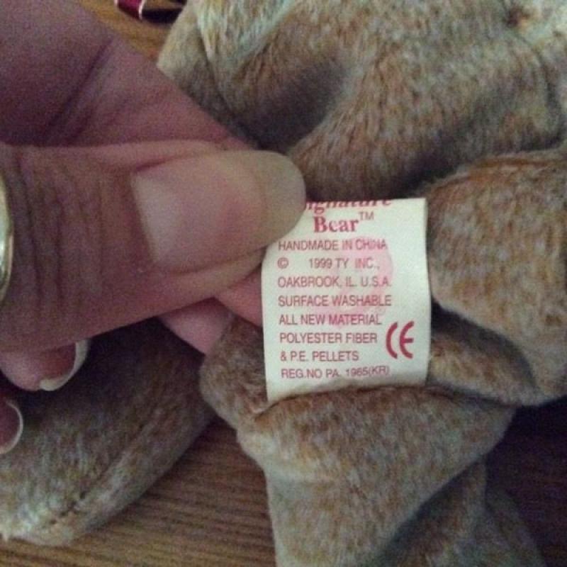 TY beanie baby- Retired 1999 signature