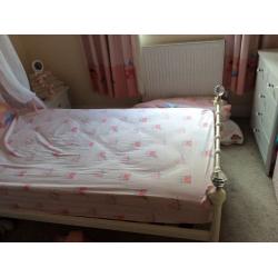 Cream metal single bed
