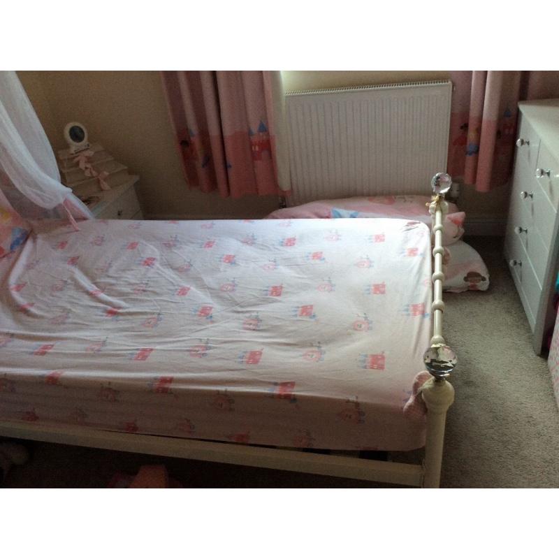 Cream metal single bed