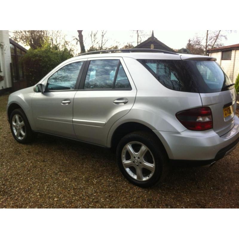 Mercedes-Benz M Class ML420 CDI Sport 5dr Tip Auto (silver) 2008