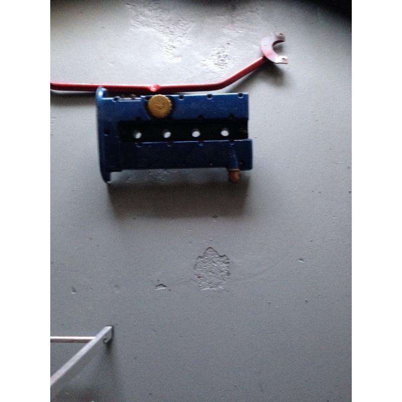 C20xe or let rocker cover