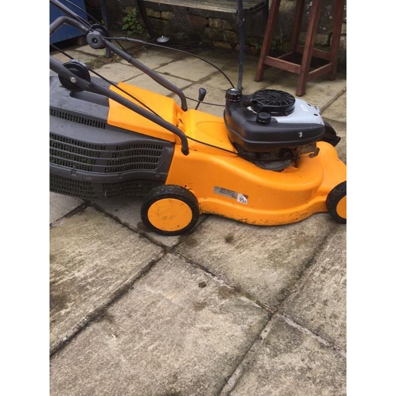 Mccullogh self drive lawn mower