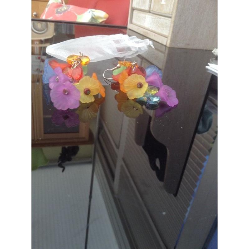 COLOURFUL AND FUN EARRINGS