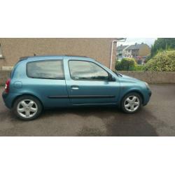 Renault Clio Extreme 1.2 petrol