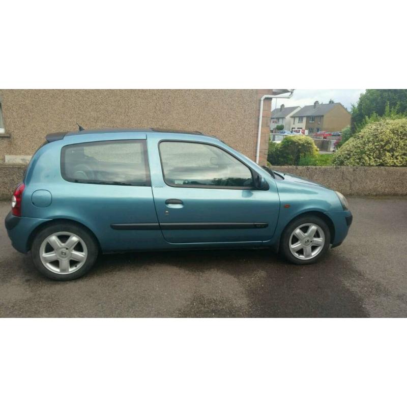 Renault Clio Extreme 1.2 petrol