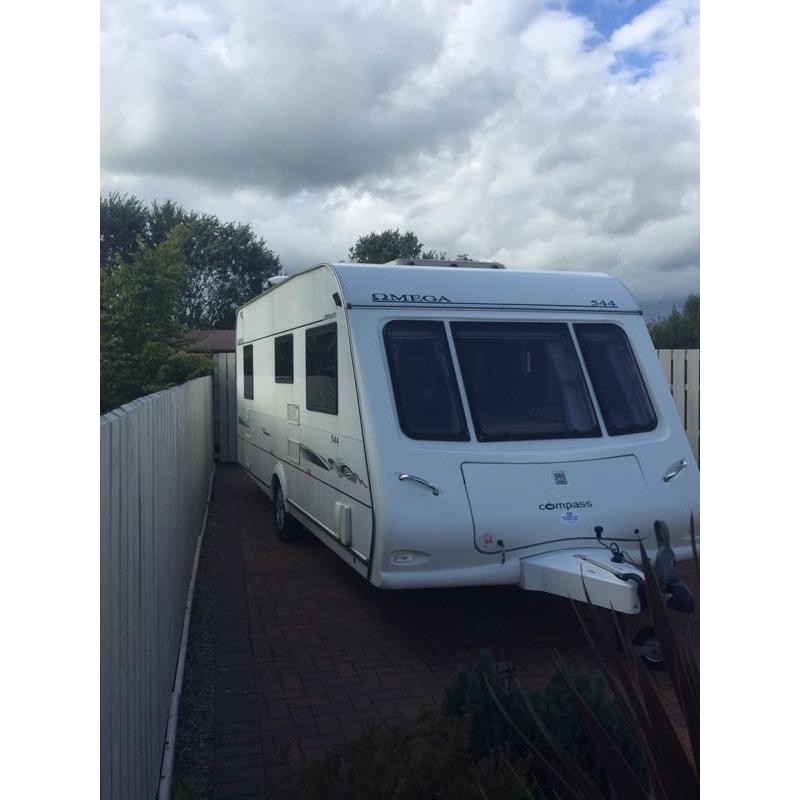 Compass Omega 544 Caravan