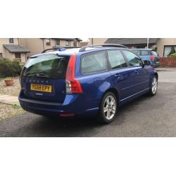 Volvo V50 SE 1.8l petrol low miles only three owners