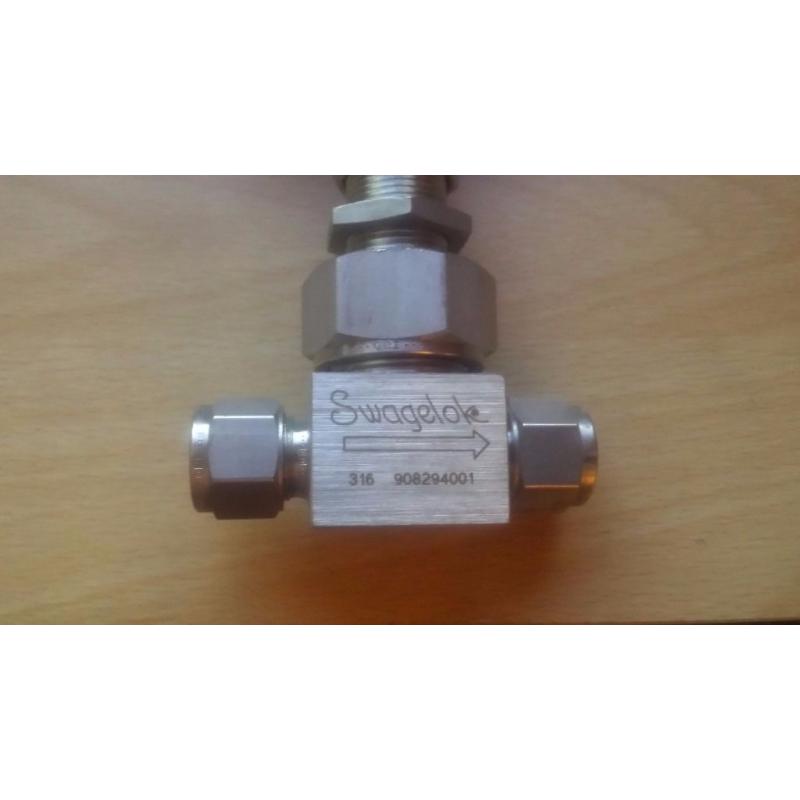 Swagelok SS-6NBS10MM-G Severe Service Union Bonnet Needle Valve (x12)