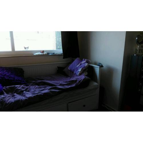 Ikea Hemnes Daybed