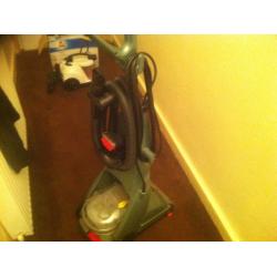 BISSELL HEALTHY HOME PET CLEAN CARPET SHAMPOOER VGC WITH UPHOLSTERY BRUSH WITH INSTRUCTIONS