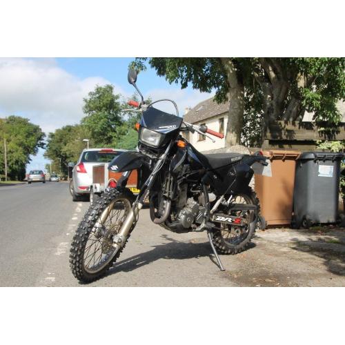 Suzuki DRZ400