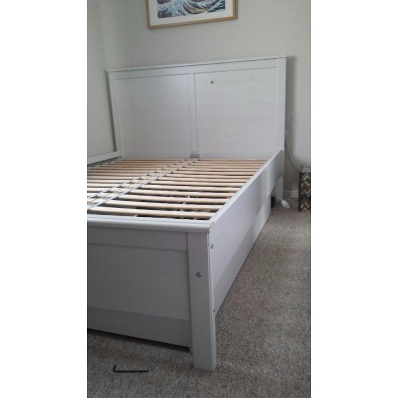 Double bed