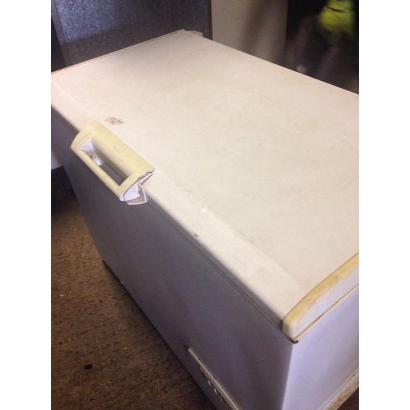 Whirlpool deep freezer