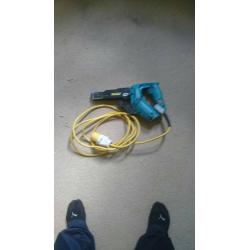 Makita collating gun