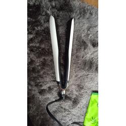 GHD white platinum