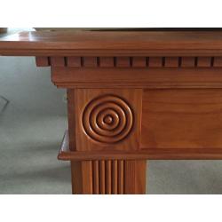 Fireplace mantle