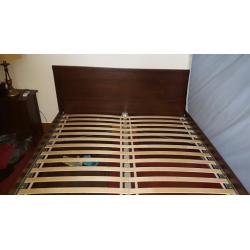 Queen size bed bedroom set with mattress, All in excellent condition Inc drawers and side tables !!!
