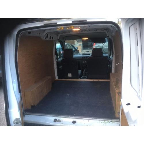 2009 Ford transit connect t 200 .(ONLY 58000 MILES)