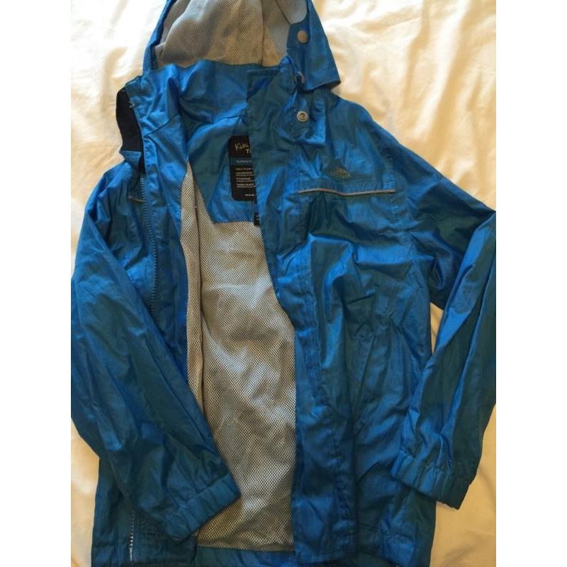 Boys waterproof tresspass jacket 7-8 yrs