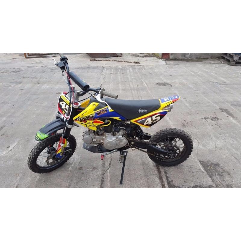 Stomp 125