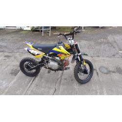 Stomp 125
