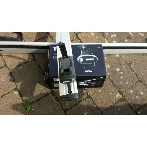Thule wingbar roofbars and attachments