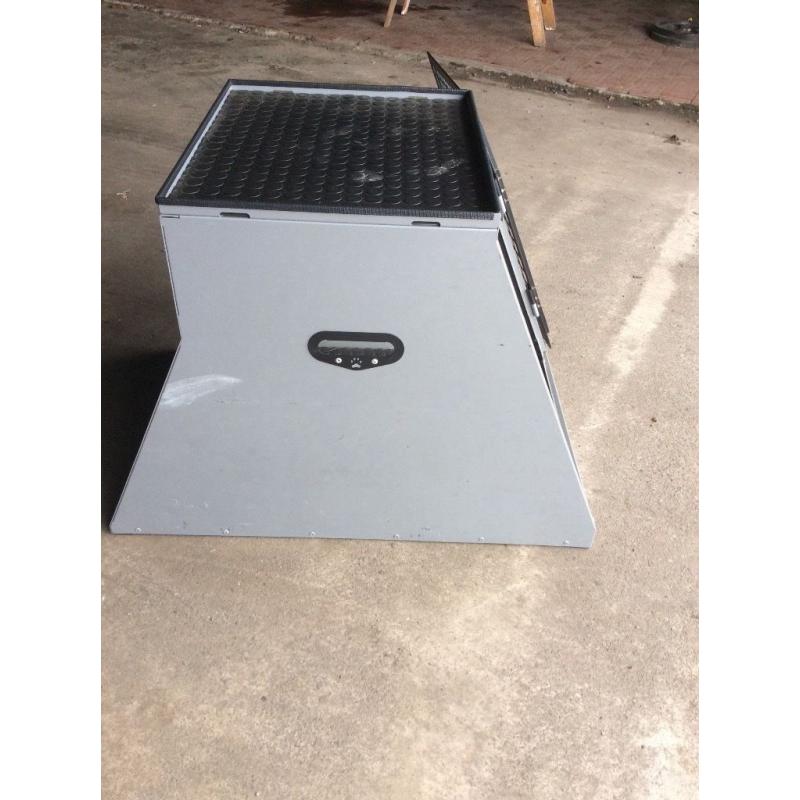 TRANS K9 DOG CAGE