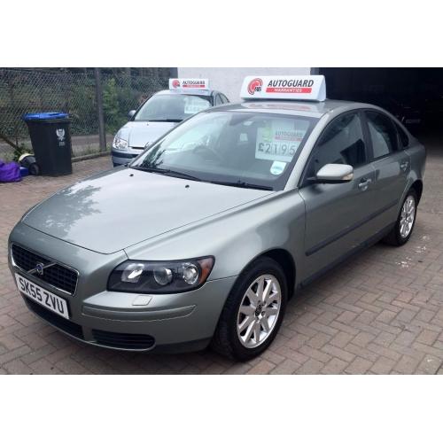 2005 55 Plate Volvo S40 1.6 S saloon 12 months mot 12 months warranty LOVELY LOOKING CAR FOR MONEY