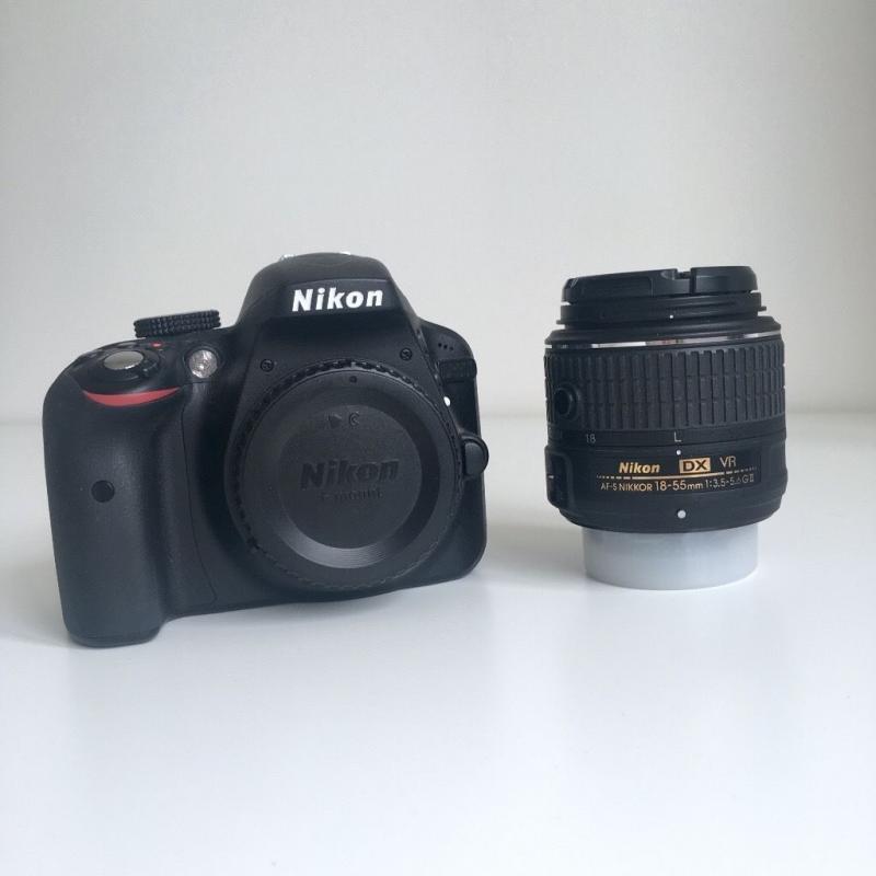 Nikon D3300 Digital SLR with 18-55mm VR II Lens Kit & Wifi Adapter - In Warranty