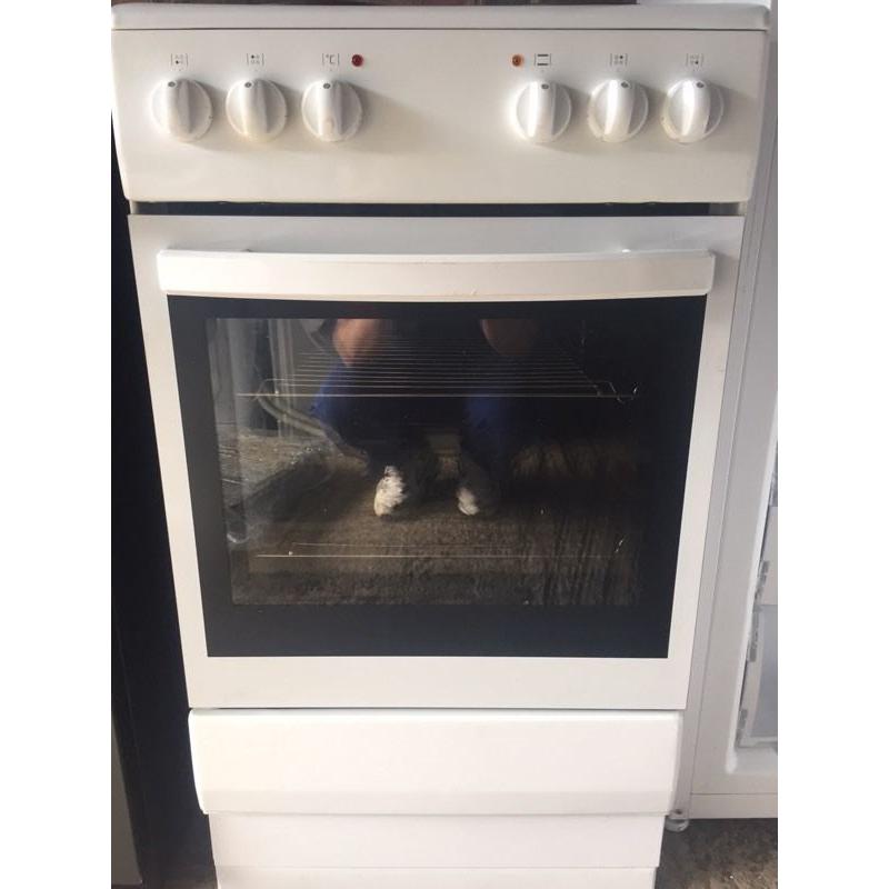 Electric cooker (delivery available)
