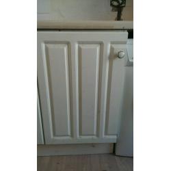 Kitchen units + Worktop