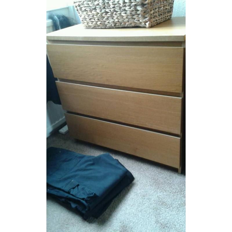 3 drawer chest