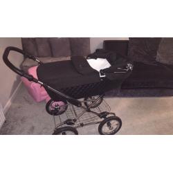 Silver cross pram & car seat with isofix