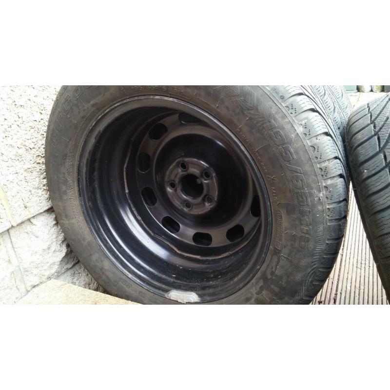 4 x 15 inch BF Goodrich winter snow tyres 195/65/15 on new VW Golf Mk4 rims