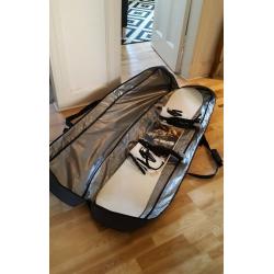 Snowboard, bindings and bag starter pack